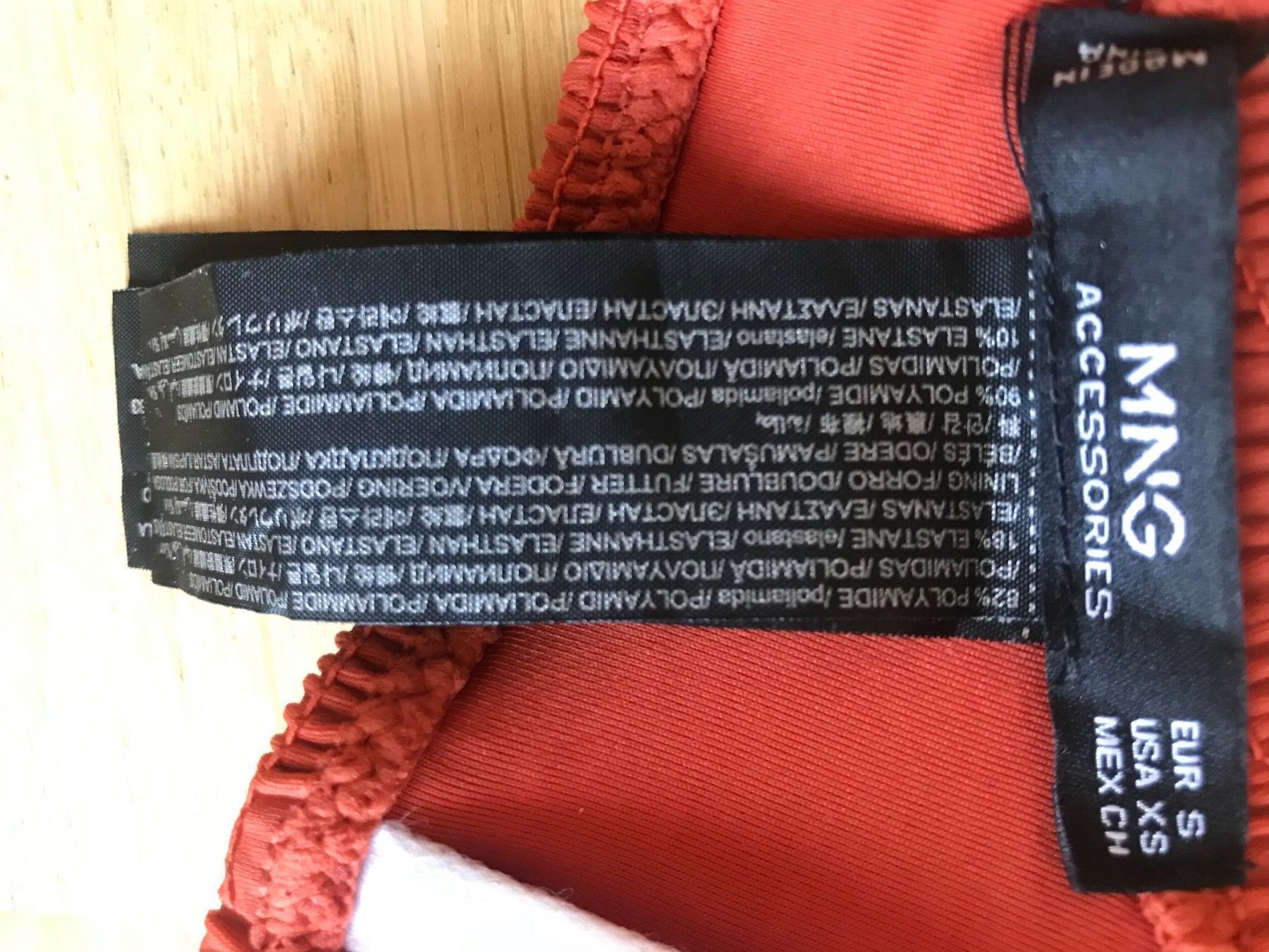 Mango Costumi da bagno & Bikini: Süsses Bandeau Bikini Oberteil - Neu – Nuovo e nell'imballaggio originale da Zürich venduto da mybuybye 5