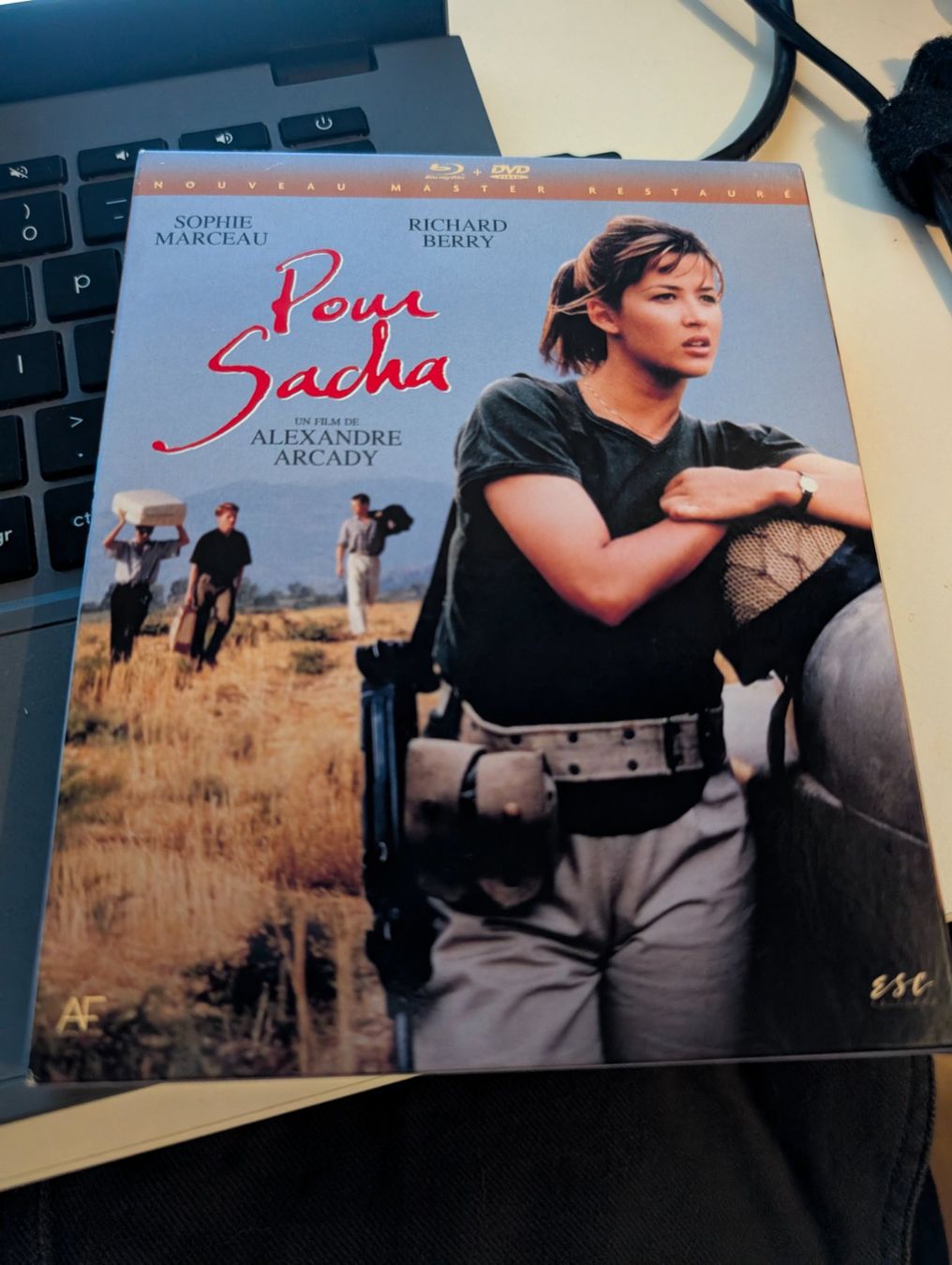 Tutti i DVDs: Pour Sascha Combo Blu Ray + DVD Set – Usato da Hünenberg See venduto da SpecialEditionGaming