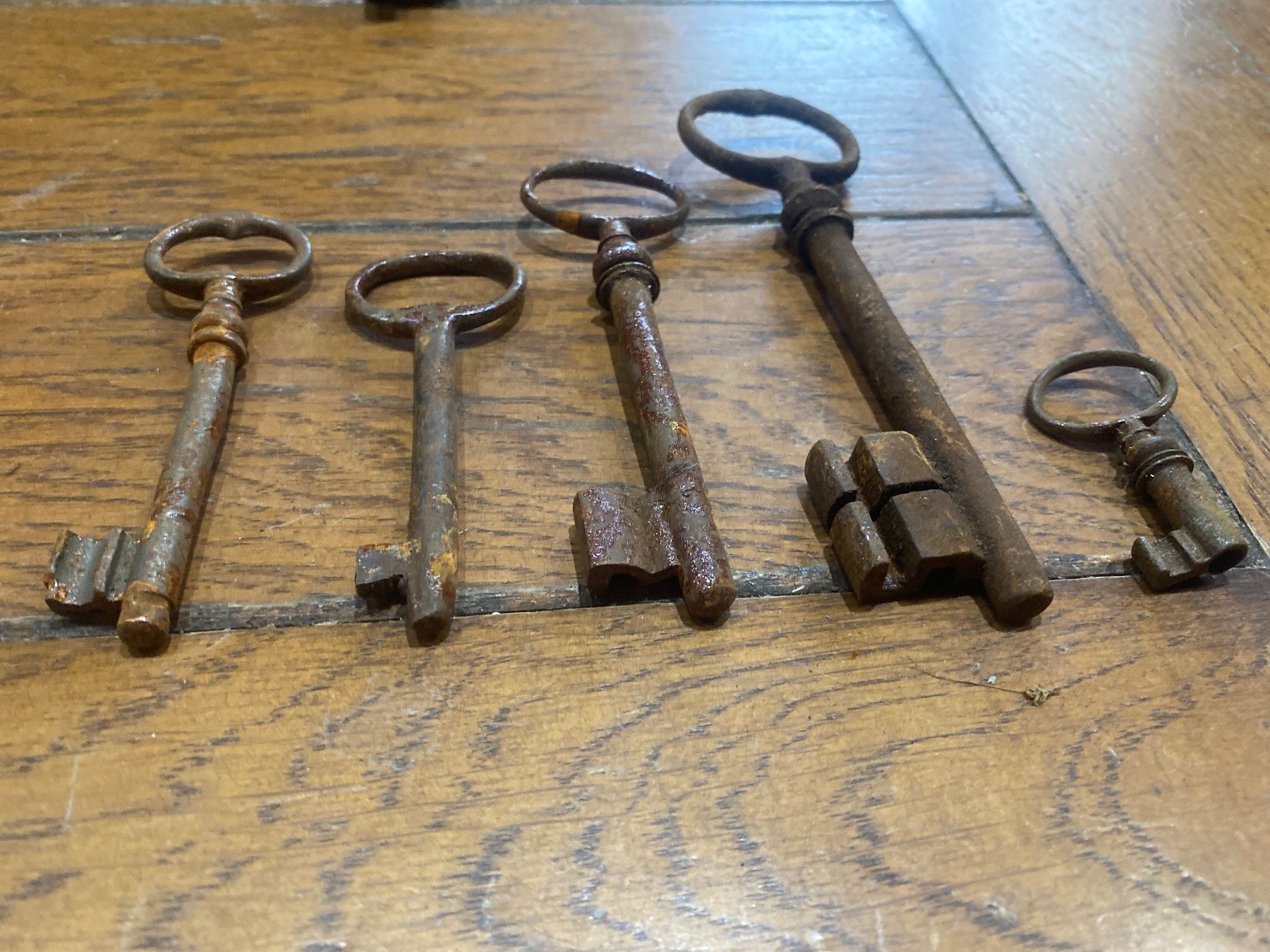 Chiavi: Lot clé clef ancienne 4-13cm I – Usato da Lajoux JU venduto da Briard0 3