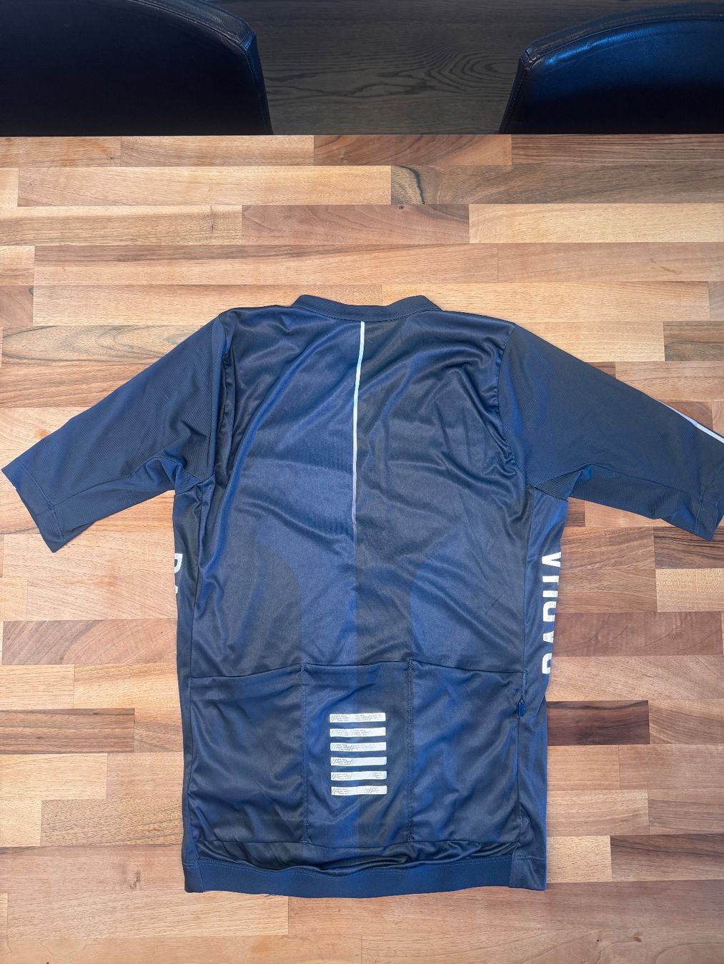 Rapha Leibchen & Hosen: Rapha Pro Team Training Jersey - ASTRAL - Medium – Gebraucht aus Wettswil von asnep182 1