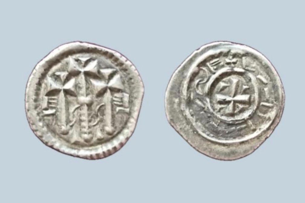 Tutti le monete: Ungarn Denar MIttelalter, Stephan II 1116 - 1131 – Usato da Gossau SG venduto da perude
