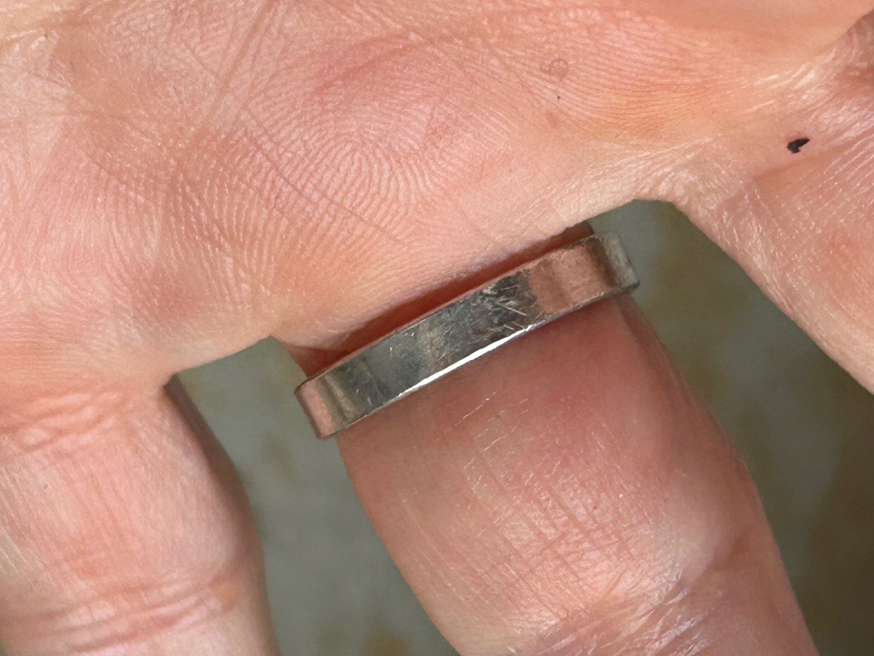 Anelli: Schöner Ring mit blauem Glas (56) – Usato da Laufen venduto da Bellebellezza 3