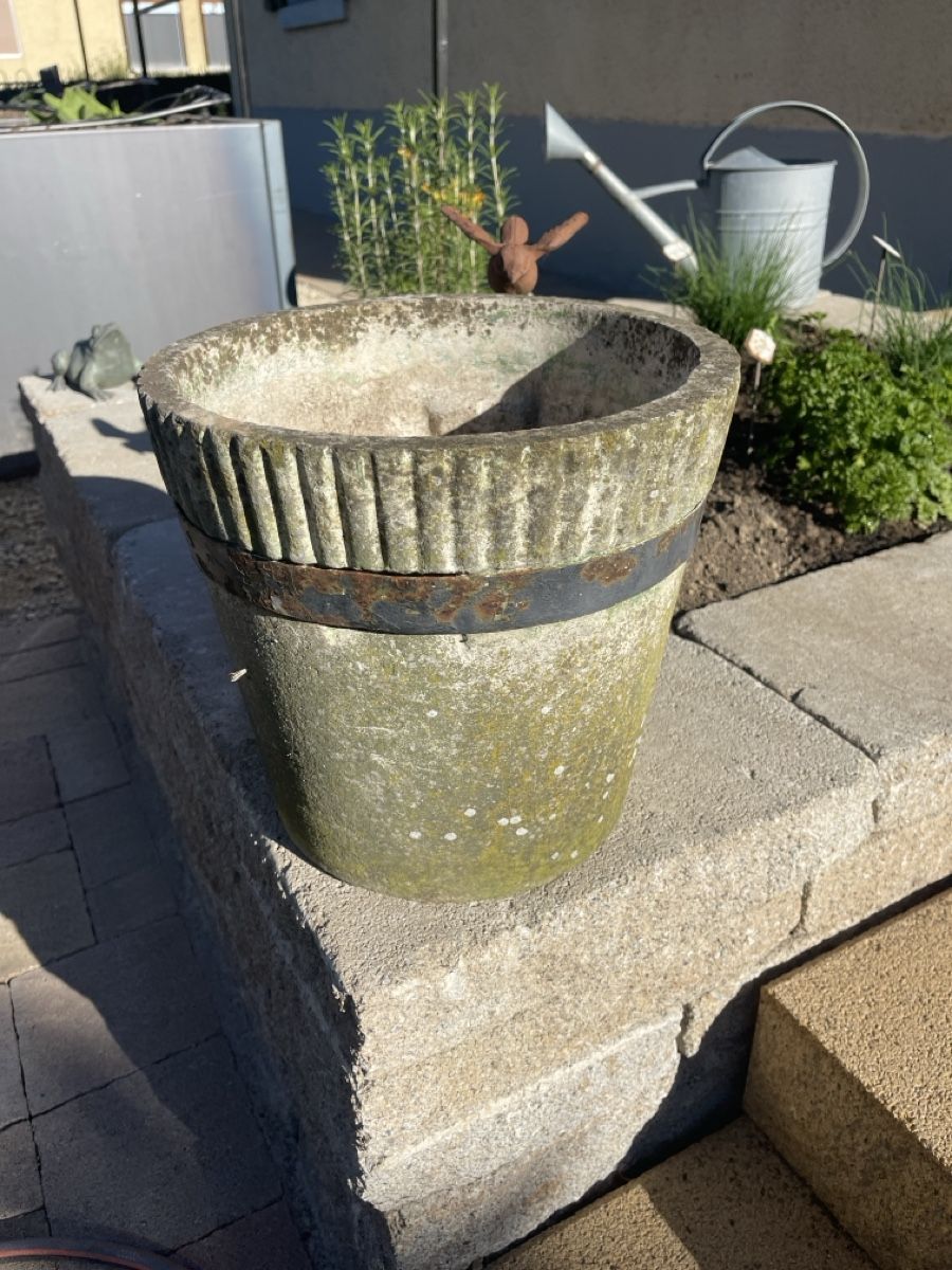 Vasi per fiori: Eternit Blumentopf 60er Jahre – Usato da Villnachern venduto da socondlife