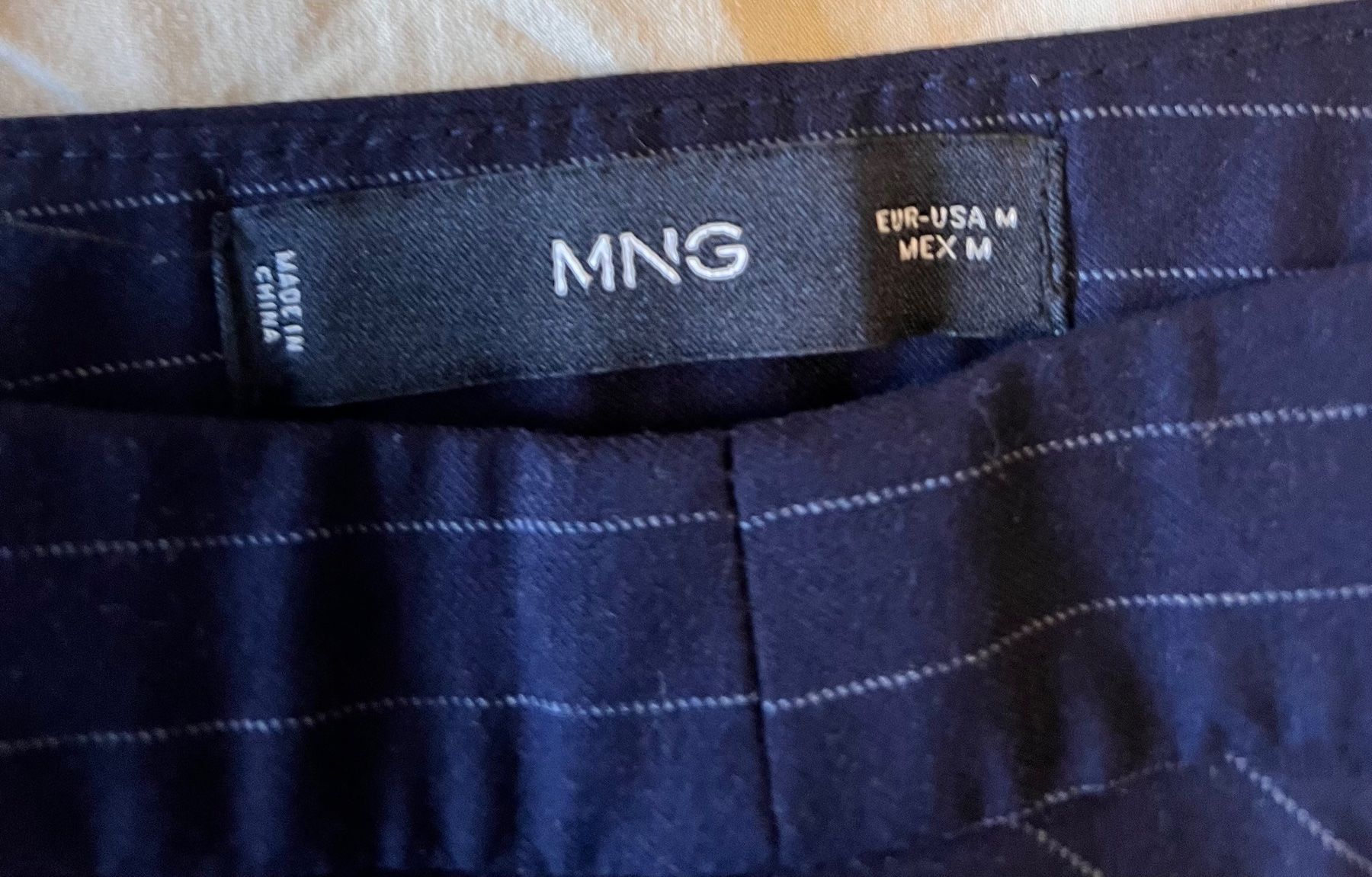 Mango Gonne: Jupe Mango - taille M - jamais portée – Nuovo (secondo la descrizione) da Neuchatel venduto da jaz_77ly 2