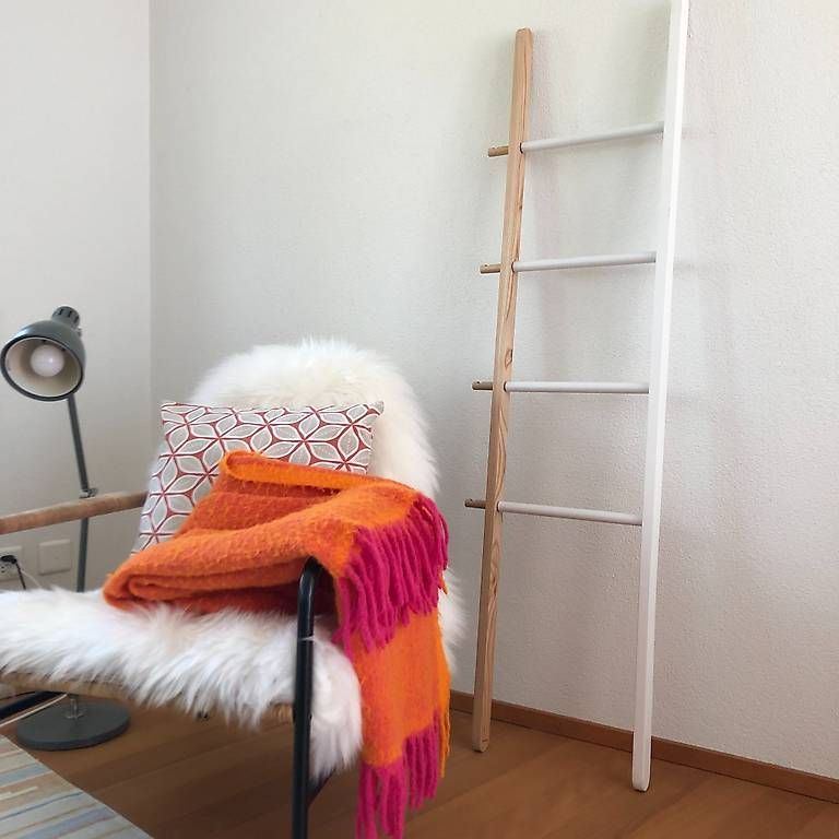 Portes-serviettes: Stylischer Handtuchhalter oder Kleiderablage - Leiter – D'occasion à Dällikon par Spili20 2
