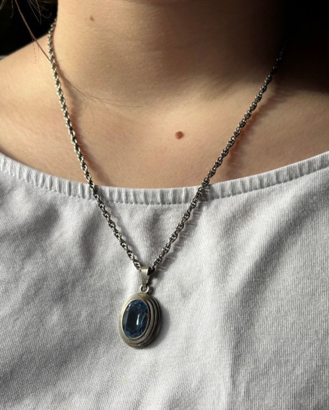 Anhänger: Silberkette Himmelblau – Gebraucht aus Laufen von Bellavitaboom 5