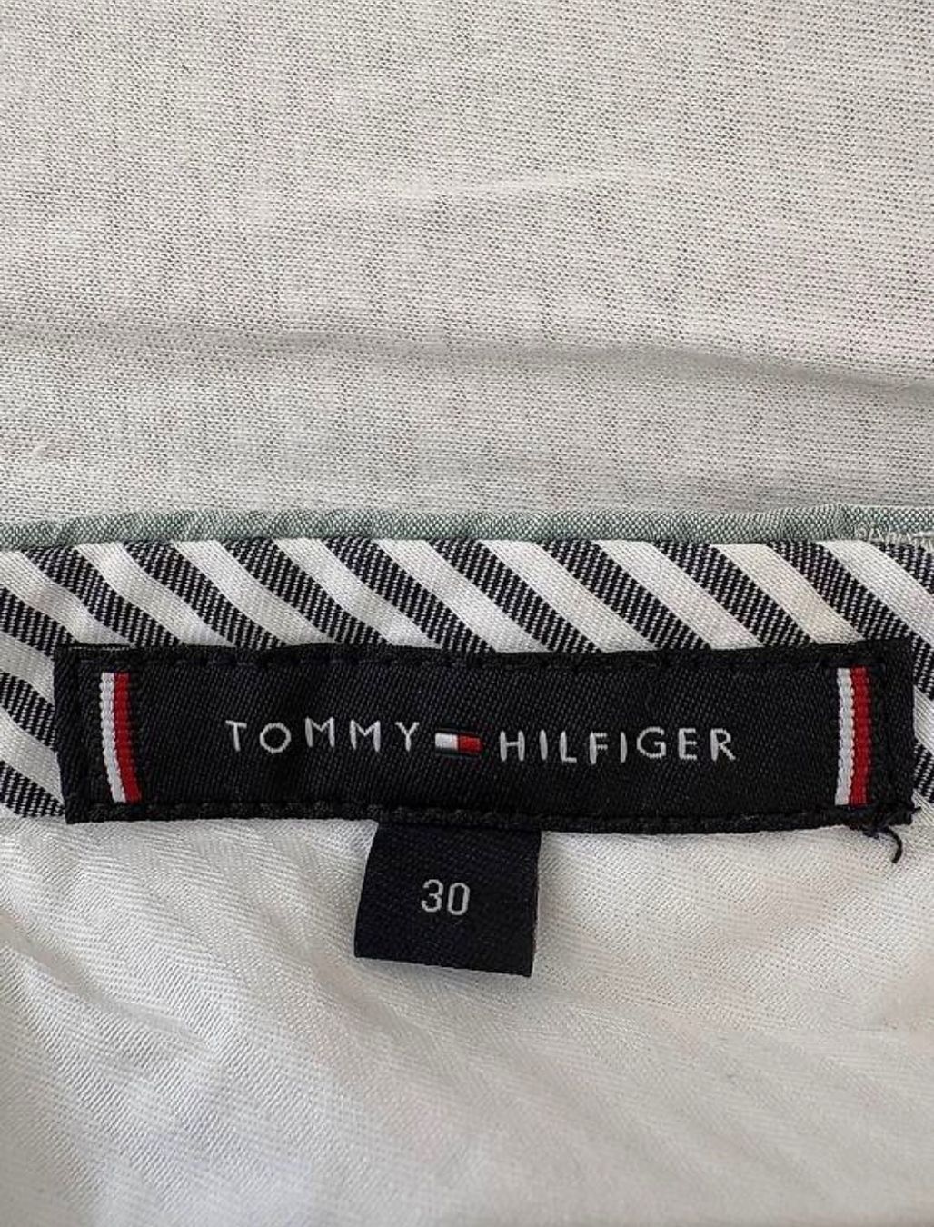 Tommy Hilfiger Pantaloni: Kurze Hose Tommy Hilfiger – Nuovo (secondo la descrizione) da Biel-Benken BL venduto da oss_9syr 2
