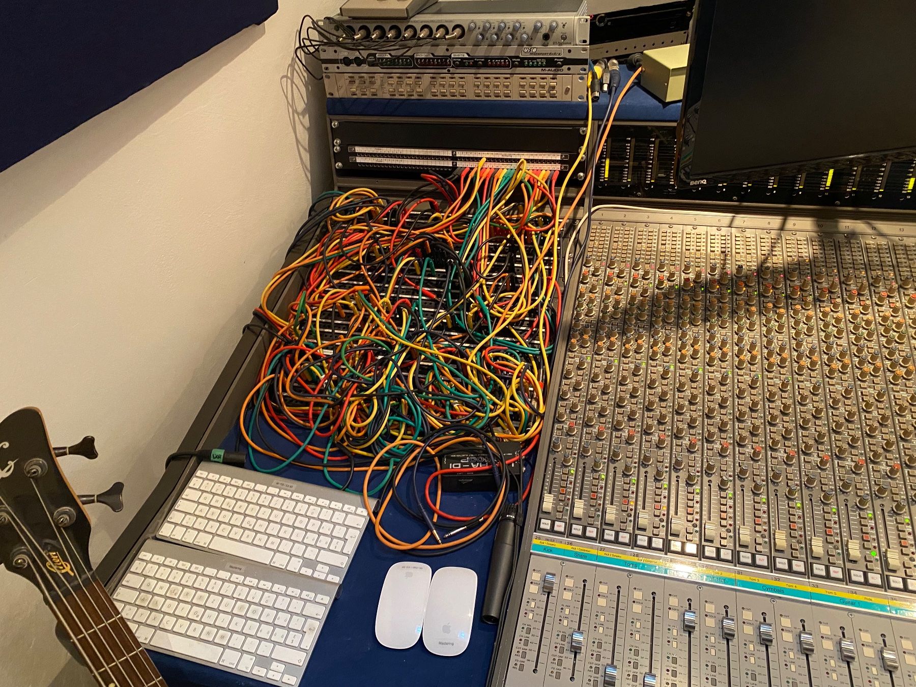Tascam Mischpulte: Tascam M-700 56 MFA (Grösste Version) – Gebraucht aus Kollbrunn von Roman2995 2