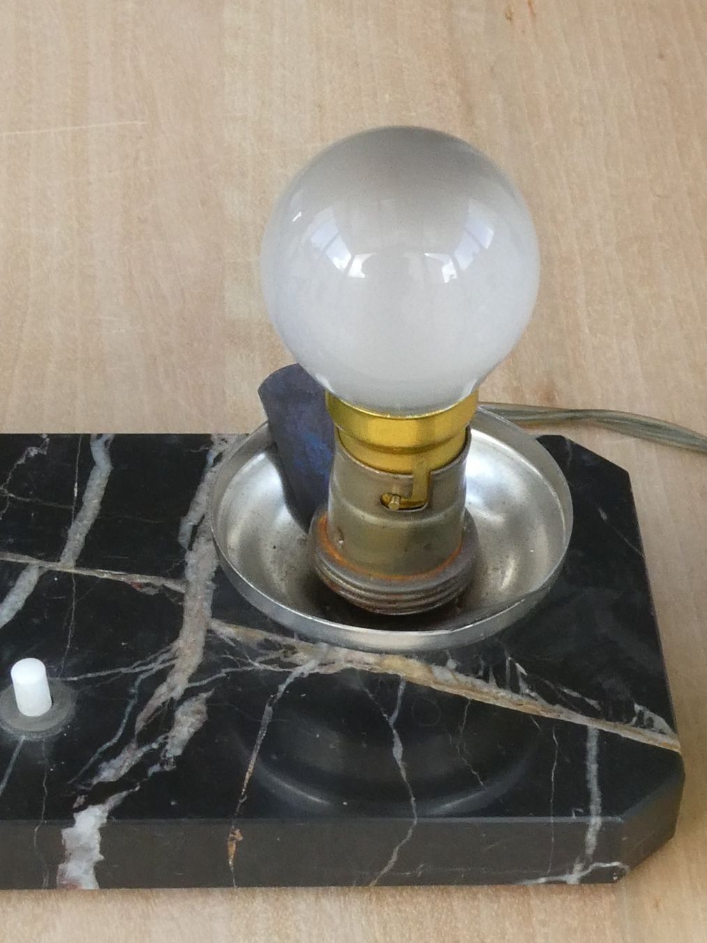 Lampade: Nachttischlampe Art Deco – Usato da Beromünster venduto da legolas_mt-gd 3