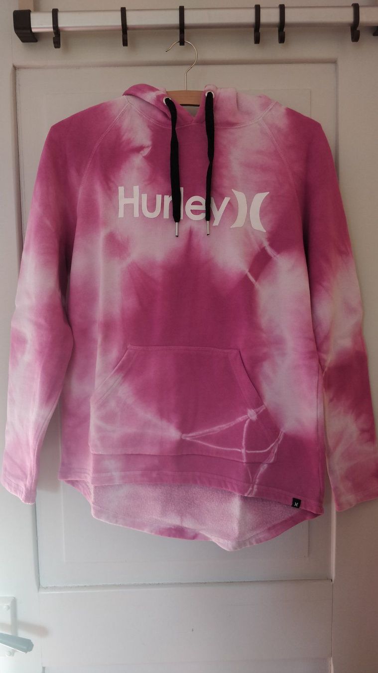 Pulls & Sweat-shirts: Kapuzenpullover von Hurley mit Batik Färbung – D'occasion à Chur par Eona4