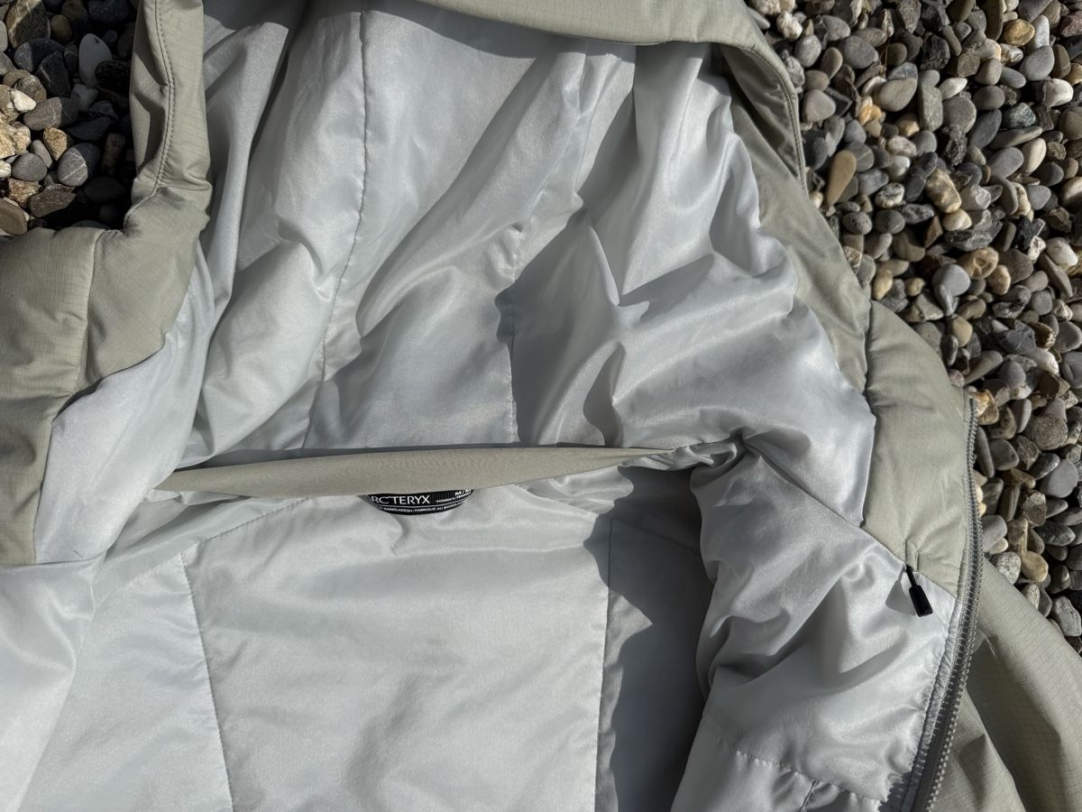 Arcteryx Giacche: Arcteryx Heavyweight Kunstfaserjacke M – Usato da Herisau venduto da Soto1 1