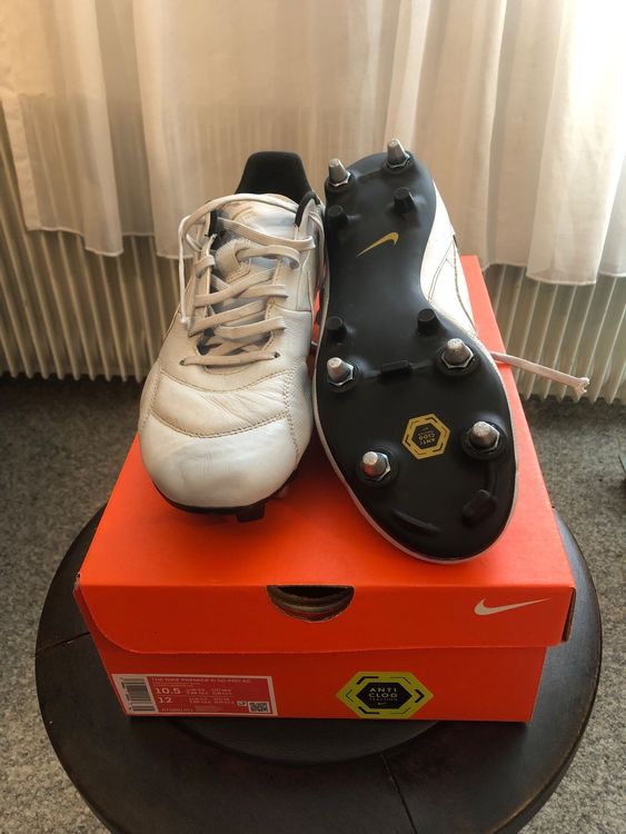 nike premier sg anti clog