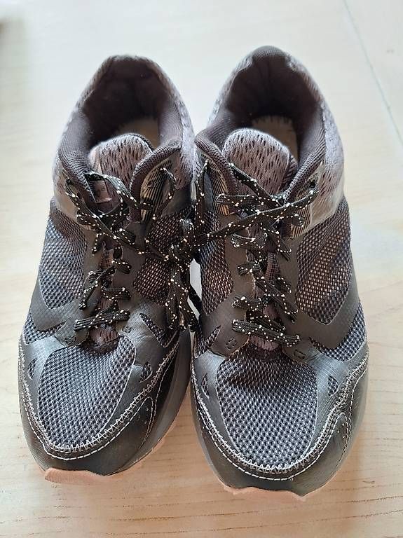 Scarpe da uomo: New Balance 39 – Usato da Dällikon venduto da Martisw7 3