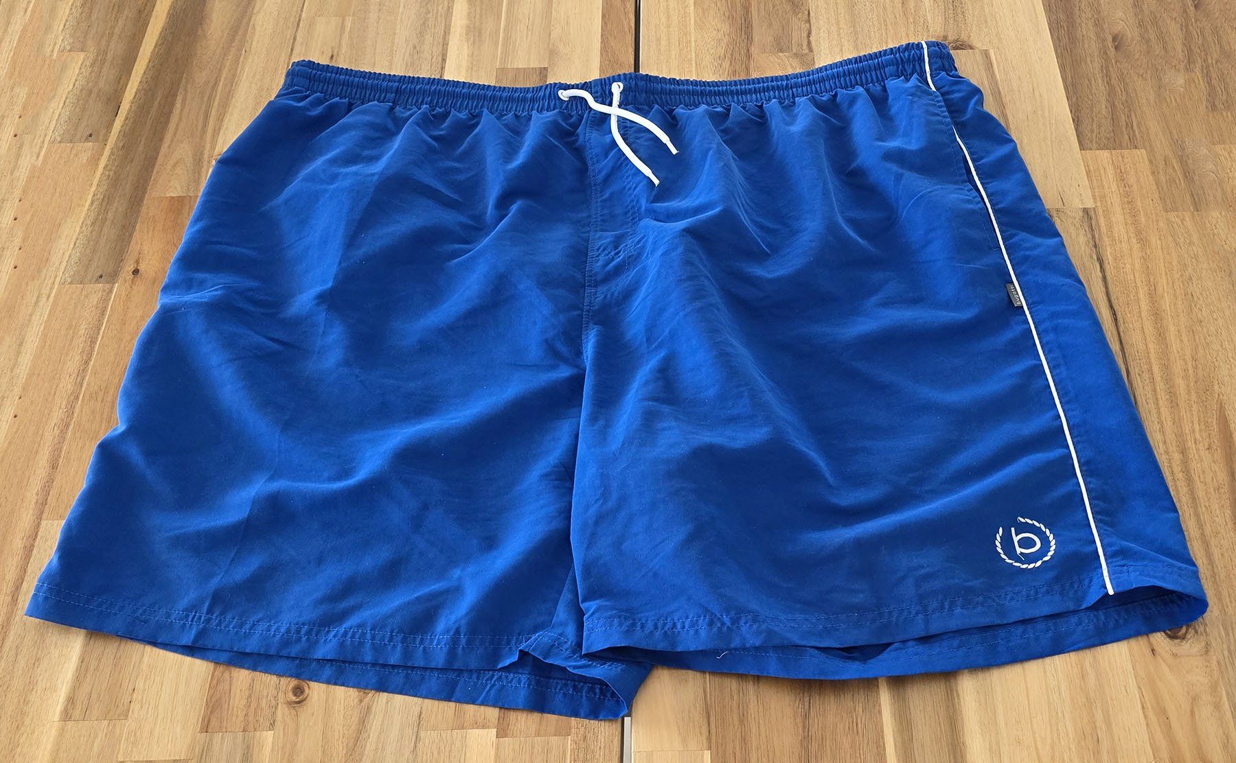 Costumi da bagno: Herren Badehose BUGATTI Grösse 6xl Bund ca. 120cm, elastisch – Usato da Bischofszell venduto da Birel34