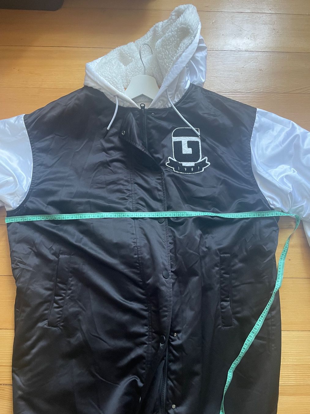 Guess Cappotti: GUESS Lange College Jacke, Gr. M – Usato da Bern venduto da Princesse_Stephanie 6