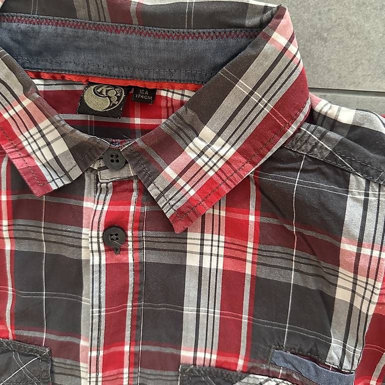 Camicie, T-shirt & Polo: Chemise taille 176 - dès 15 ans – Usato da La Chaux-de-fonds venduto da ccjp 2