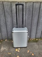 Grosser, stabiler Werkzeugkoffer aus Alu (ohne Werkzeuge)