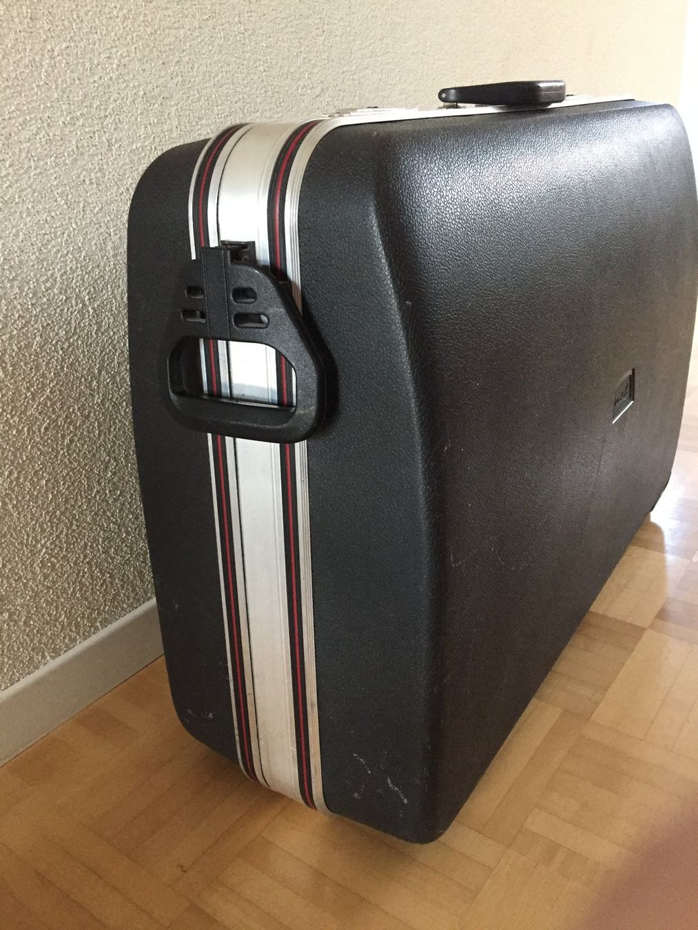 Valigie: Hartschalenkoffer – Usato da Dietikon venduto da Klopfer05 1
