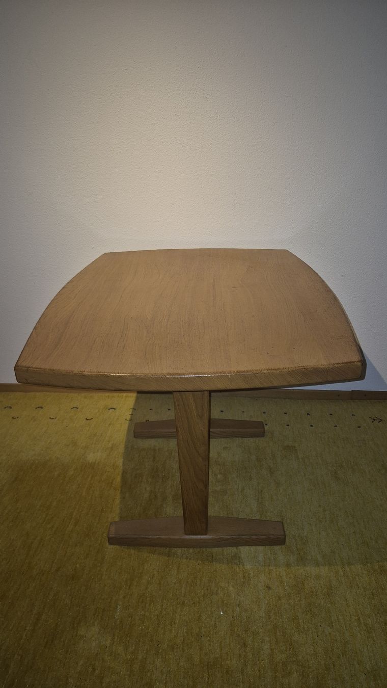Tische: Holztisch Massiv + zwei Stäblistühle – Gebraucht aus Buchs AG von EasyPeasy 8