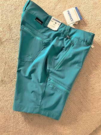 Schöffel Damen Bermuda/Shorts, petrol, neu mit Etikett, Gr42