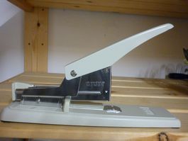 MAX HD-30 Tacker-Zange, Made in Japan, Top Zustand!