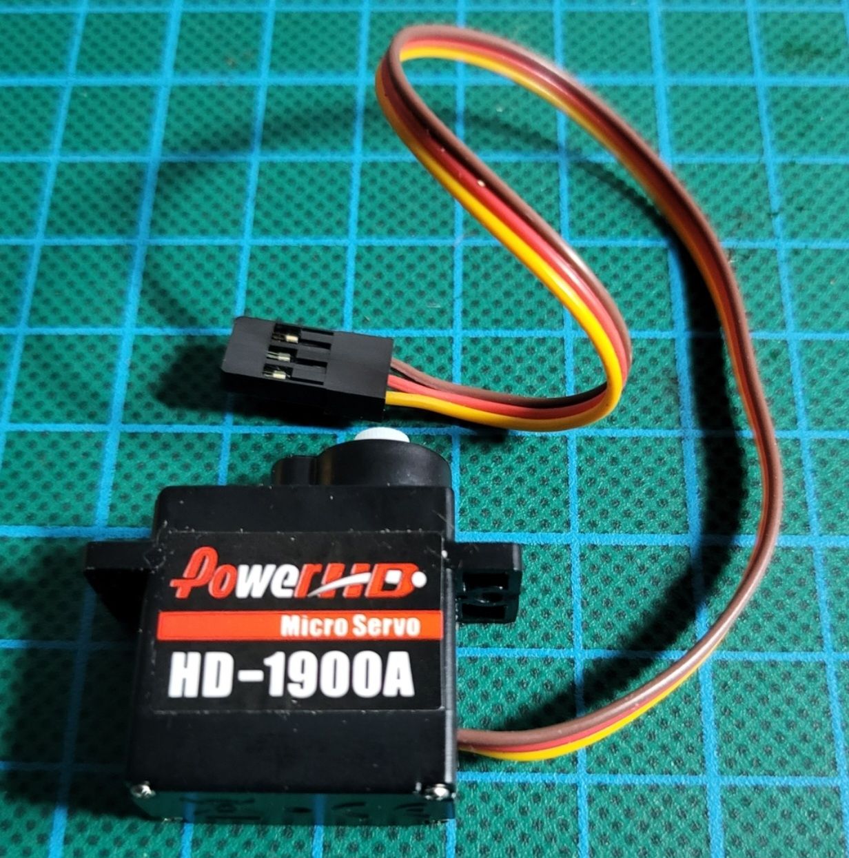 Modellini di ferrovie: Power HD 1900 A micro servo Weichenantriebe/Toröffner usw – Nuovo (secondo la descrizione) da Malters venduto da minitrix79