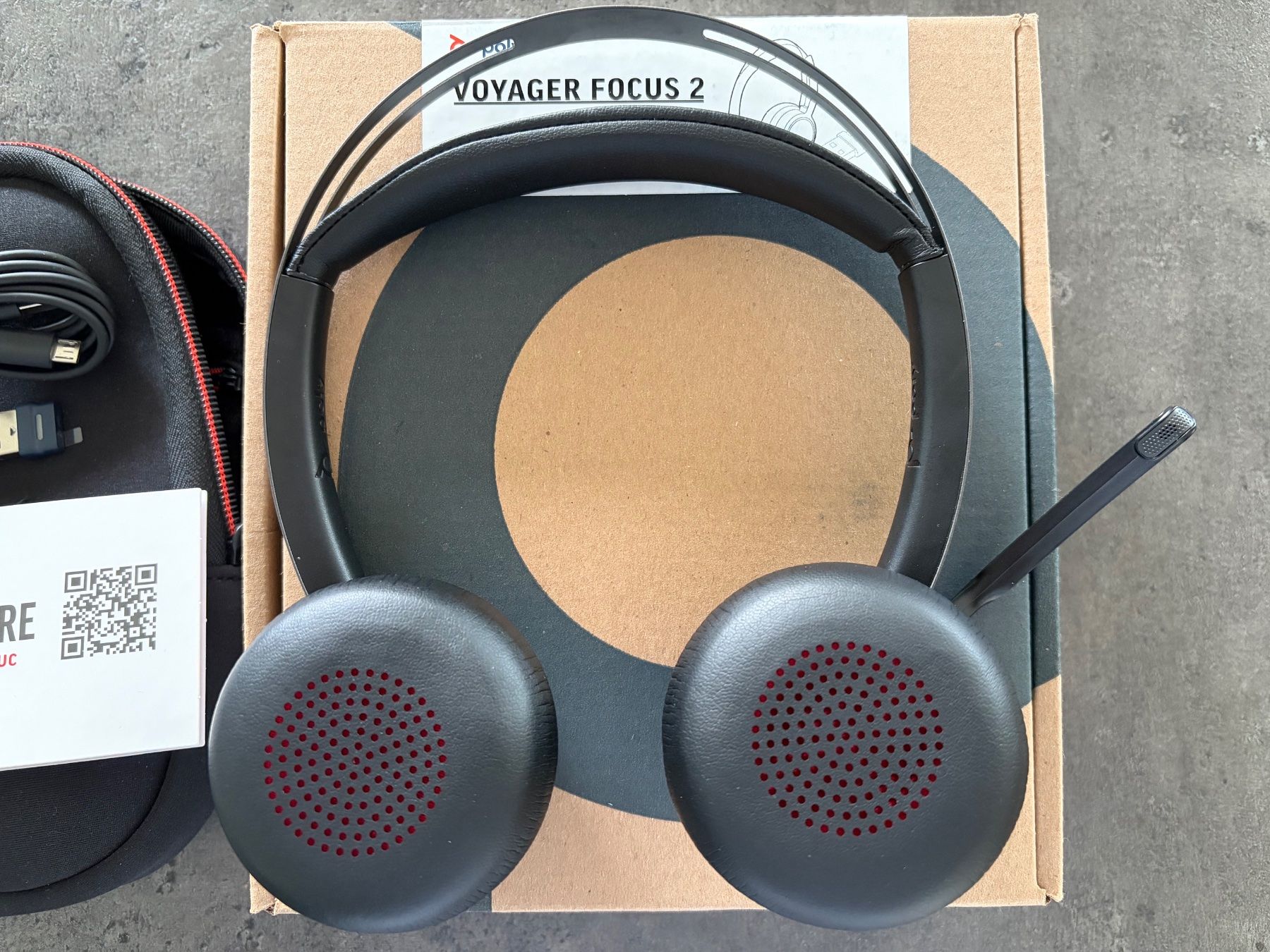 Cuffie: Poly Voyager Focus 2 UC – Nuovo (secondo la descrizione) da Sempach venduto da ot.ric 1