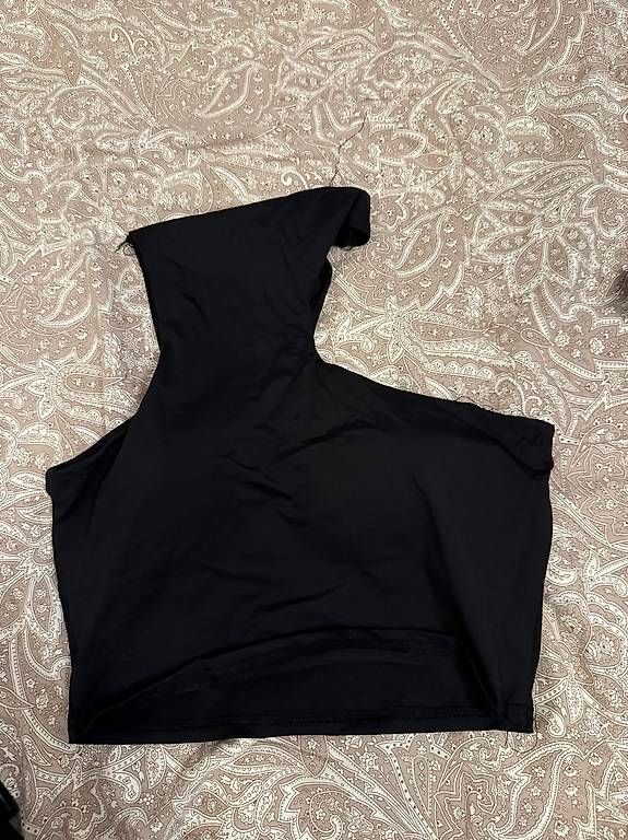 Lotti di vestiti: Varie magliette – Usato da Tenero venduto da loa_7m8d 1