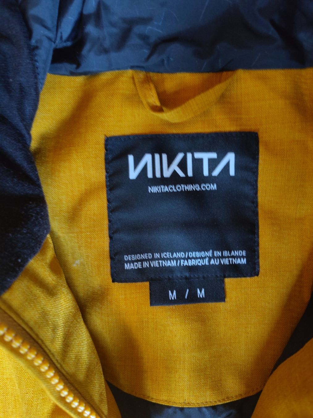 Nikita Jacken: Winterjacke – Gebraucht aus Bern von Linii 4