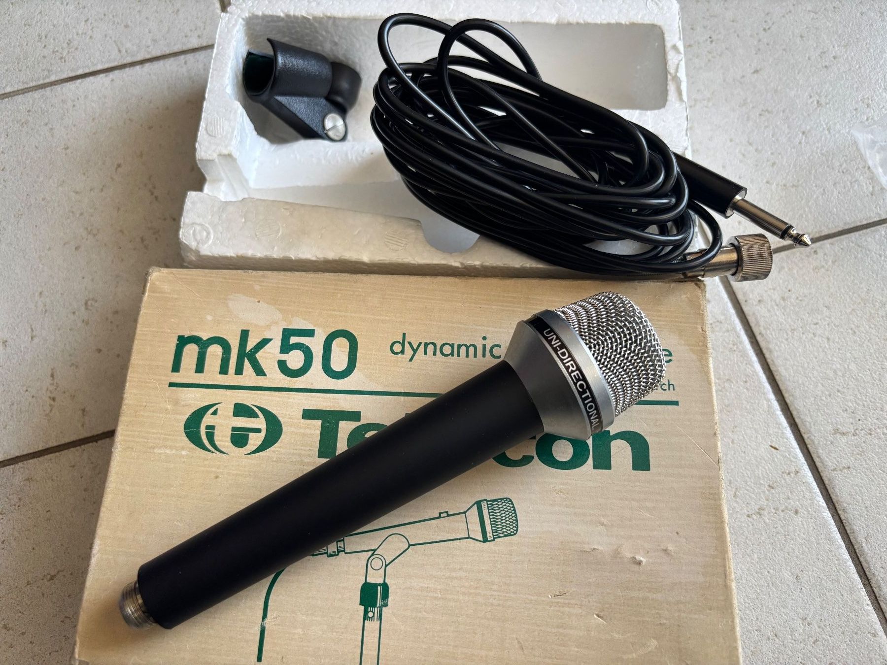 Microfoni: Teleton Mikrofon MK50 - Dynamisch, Vintage Top Zustand! – Usato da Zäziwil venduto da R1135 2