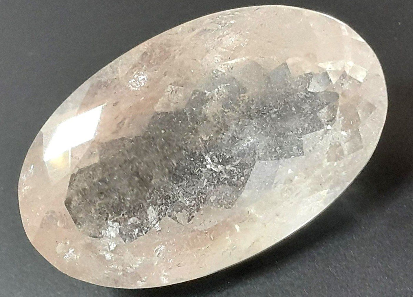 Pietre preziose: Morganite 28.78 ct - Valeur 850.- Fr – Nuovo (secondo la descrizione) da Grimisuat venduto da Valgem 1