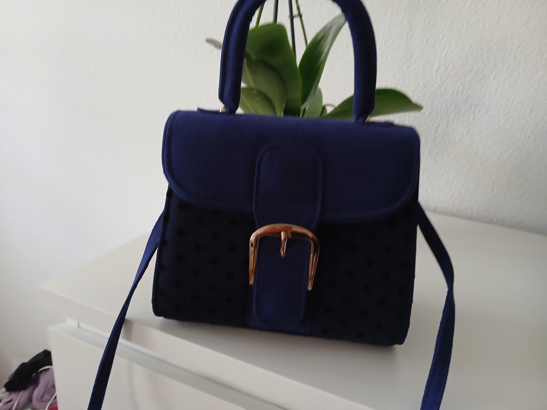 Borse da donna: Cocktailtasche – Nuovo (secondo la descrizione) da Wettingen venduto da marlu17