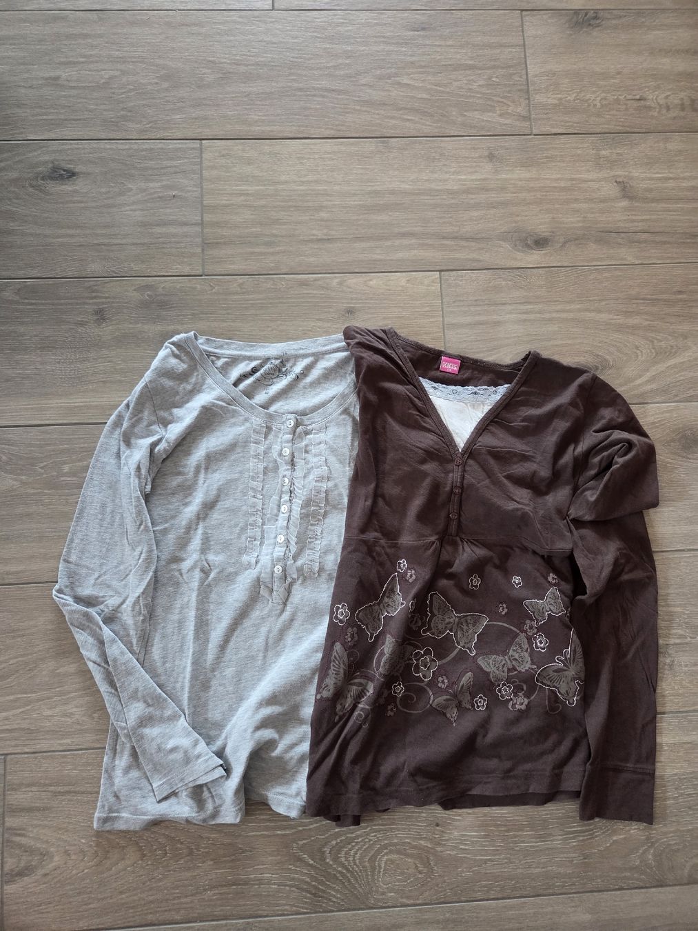 Kleiderpakete & -sets: 2x Pullover Gr. 176 – Gebraucht aus Brügg BE von Delfin79