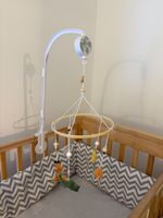 Baby Mobile Tiere Safari sehr guter Zustand