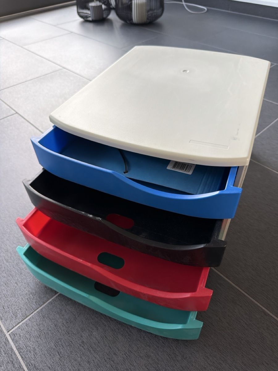 Behälter & Ähnliches: Schubladenbox Kunststoff mit 4 Fächern gebrauchter Zustand – Gebraucht aus Laufenburg von swissluxuryboy 1