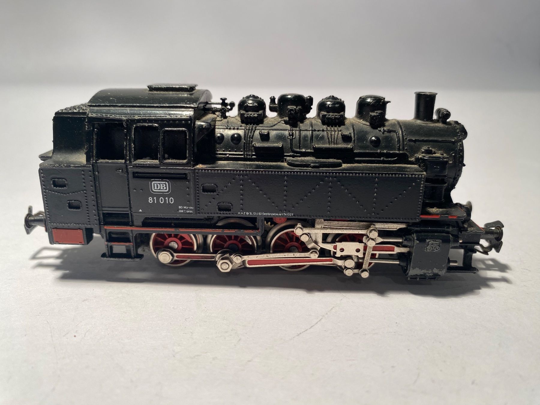 Märklin Modellini di ferrovie: Märklin, Dampflok DB 81 010, AC Analog – Usato da Buchrain venduto da Modellbahn11