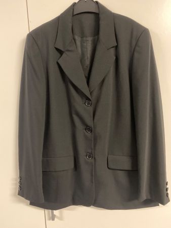 Blazer 54 % Wolle Gr. 38/40