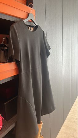 BOSS Kleid, Grösse 40 Schwarz, Top Zustand!