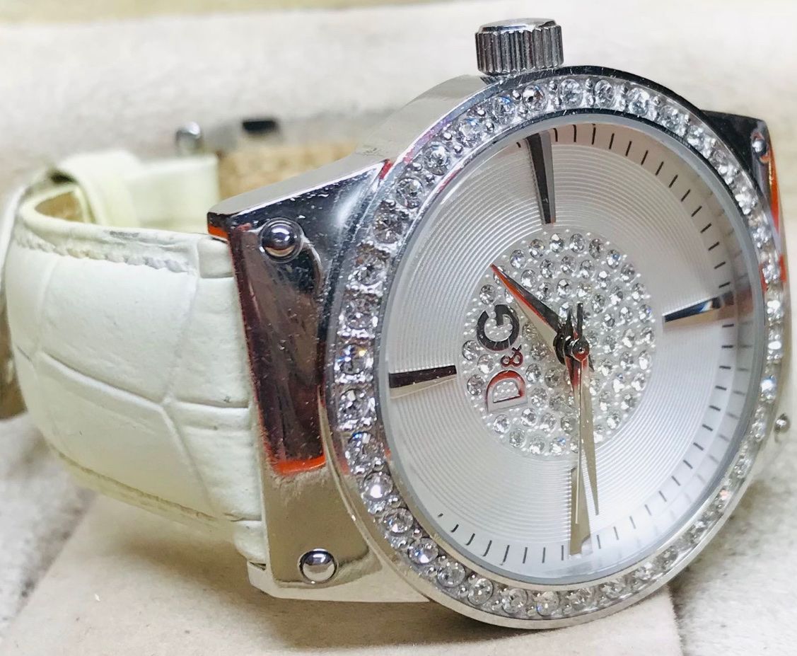 Dolce & Gabbana Orologi: Dolce & Gabbana Damenuhr – Usato da Untersiggenthal venduto da TimeandShine 5