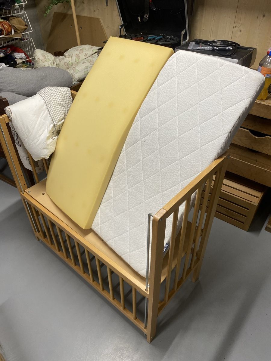 Letti: Babybett – Usato da Unterbach BE venduto da Hunter90 1