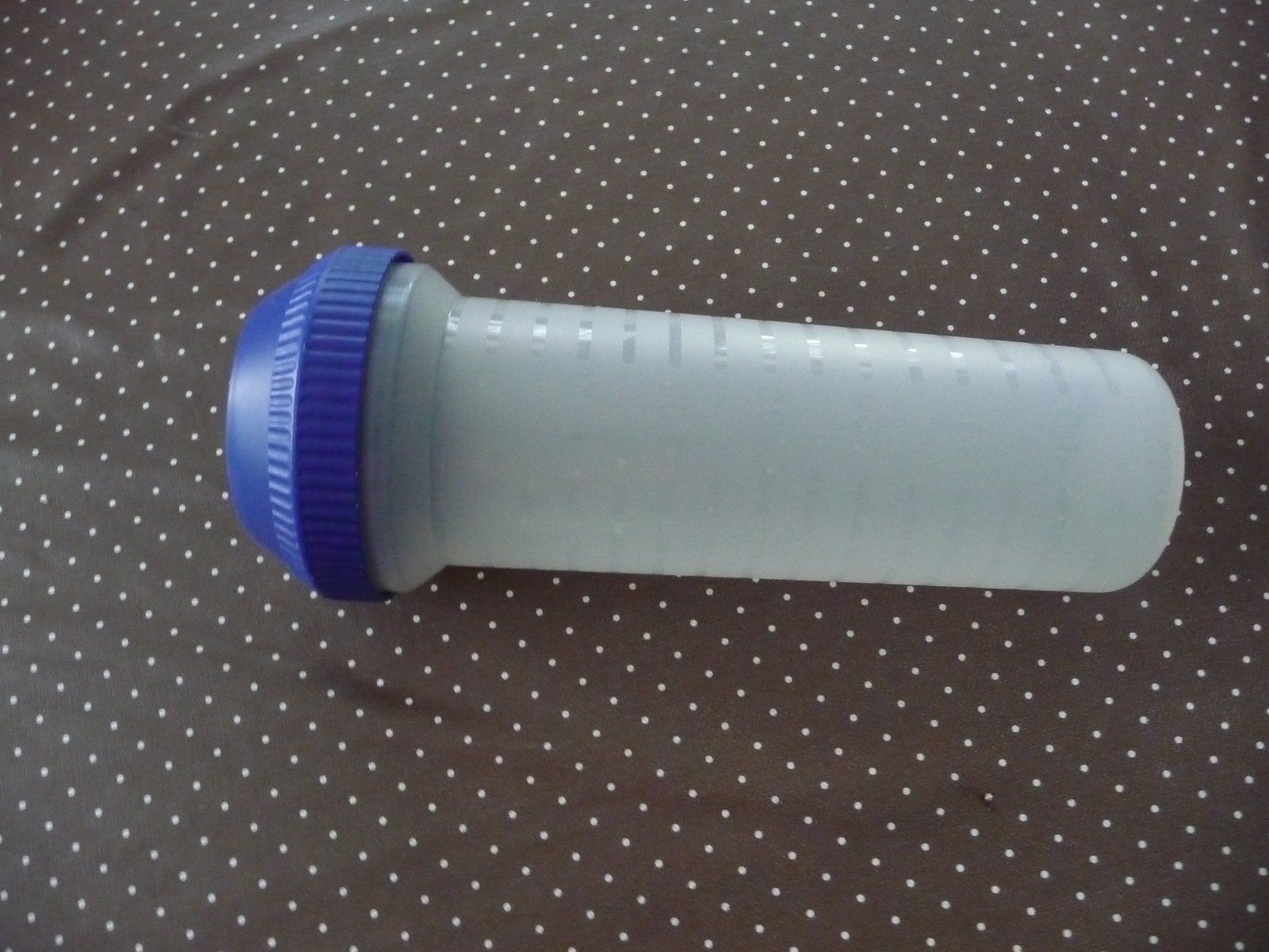 Tupperware Behälter & Ähnliches: Tupperware grosser Shaker – Neu (gemäss Beschreibung) aus Kirchberg BE von lavendel02