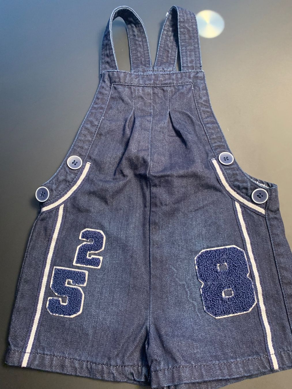 Next Pantaloni: Jeans-Latzhose, 86 – Usato da Rümlang venduto da zflyfa0001