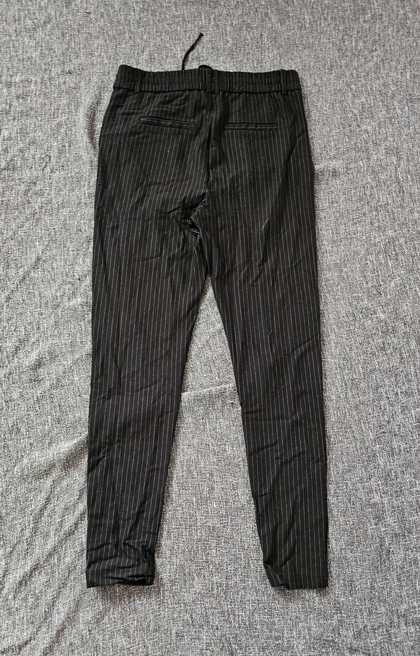 Esprit Lotti di vestiti: Marken Paket Gr. M/L Basic Business Chic Esprit + ONLY – Usato da Füllinsdorf venduto da Sunnebliemli7 3