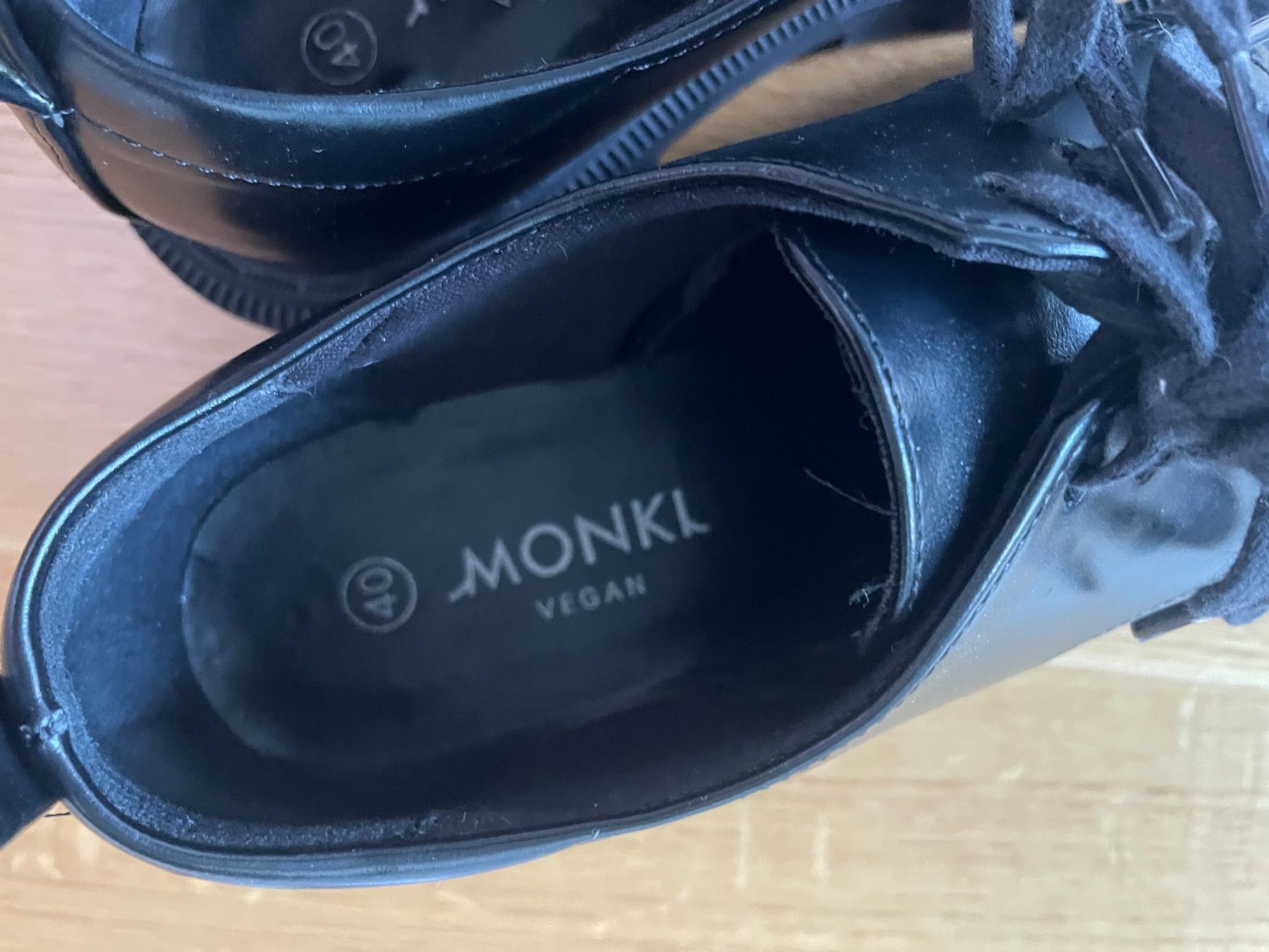 Monki Scarpe da donna: Chaussures Monki vegan (taille 40) – Usato da Bussigny venduto da almee14 4
