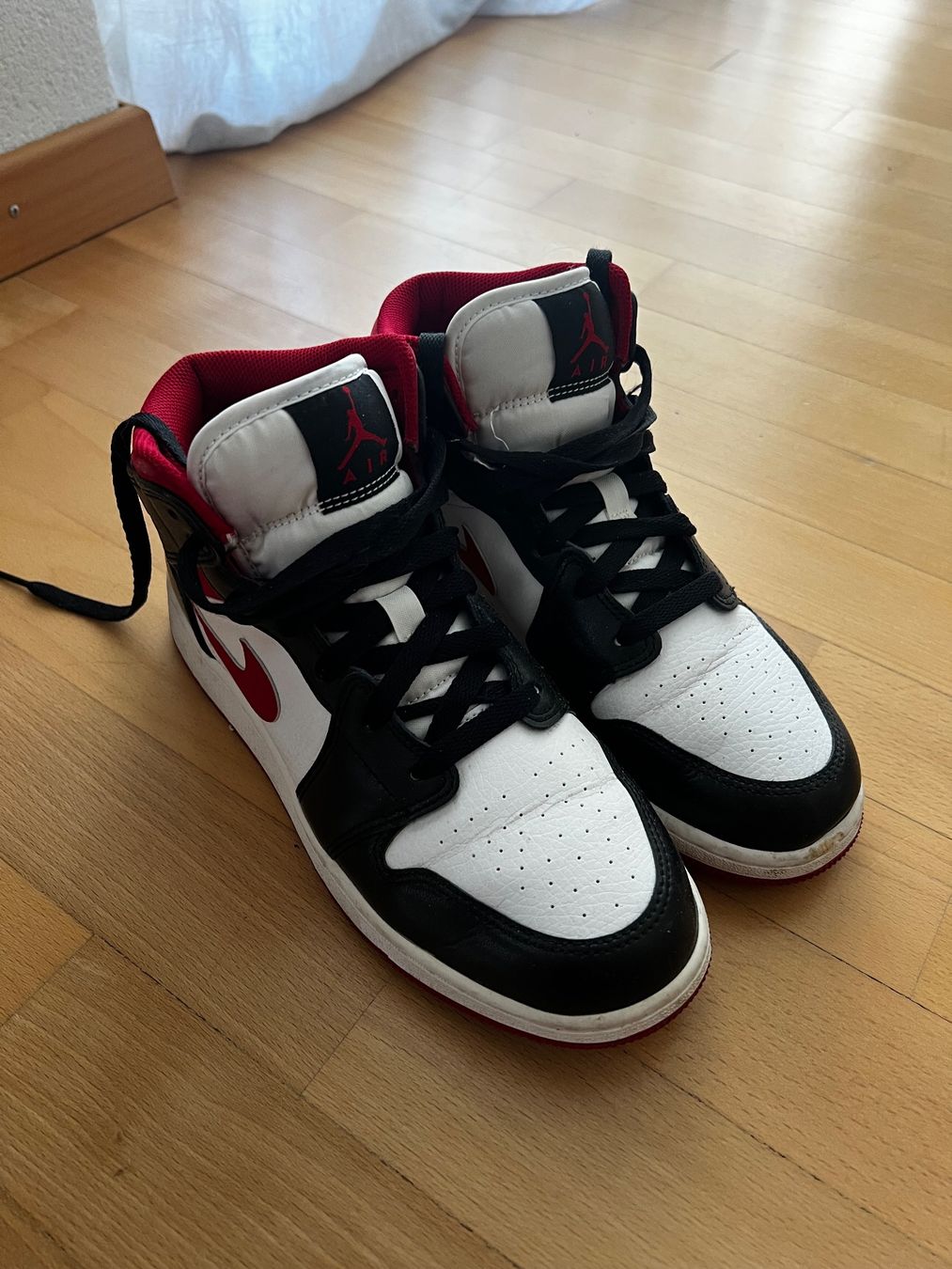 Nike Scarpe da uomo: Nike Air Jordan – Usato da Adliswil venduto da nat_7q7l 7