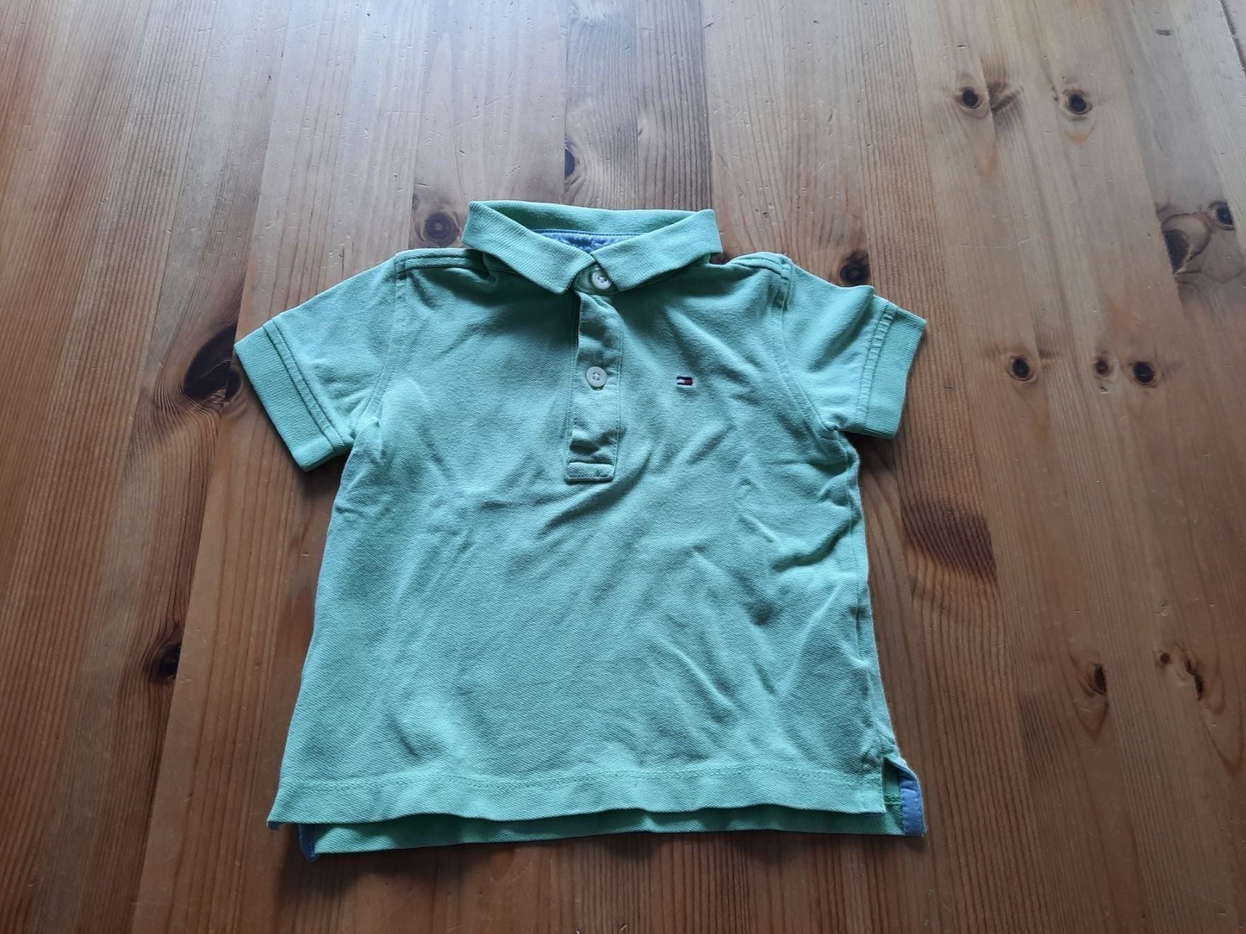 Lotti & Set di vestiti: Tommy Hilfiger Set 74/80 – Usato da Aesch BL venduto da ChezToKa 5
