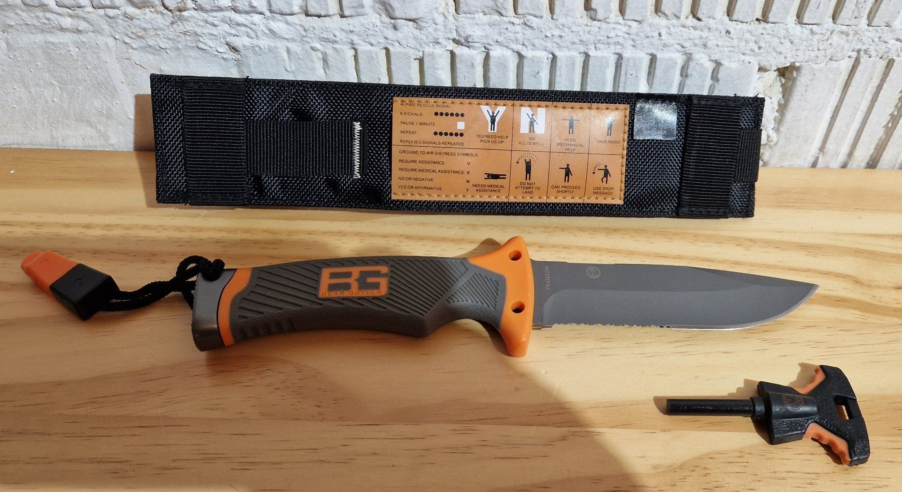 Accessori: Bear Grylls Messer Überlebensmesser – Usato da Seedorf BE venduto da Stibutz 1