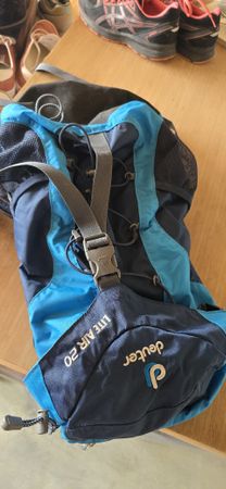 Deuter Lite Air 20 Rucksack blau guter Zustand