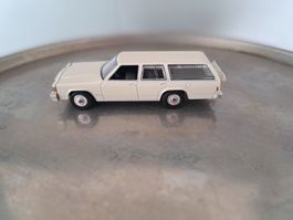 Ford LTD Crown Victoria Wagon Greenlight