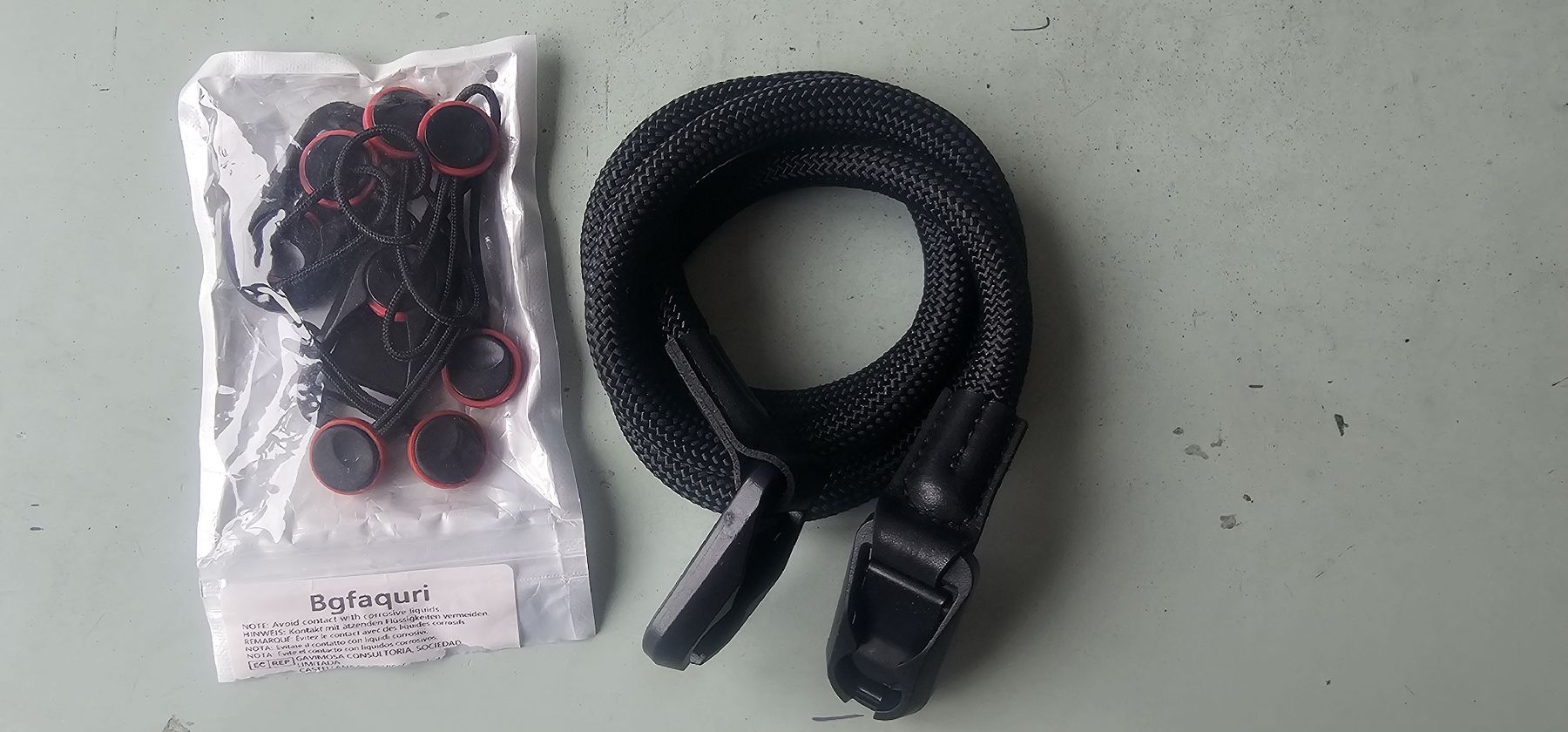 Altri Accessori: Quick-Release Adjustable Camera Strap Durable Polyamide – Nuovo (secondo la descrizione) da Geneve venduto da T36 2